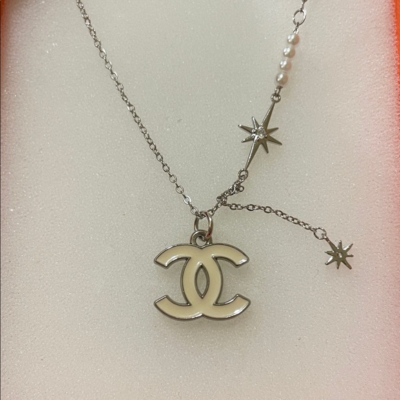 CHANEL Silver Zipper pull Charm - Picture 1 of 8
